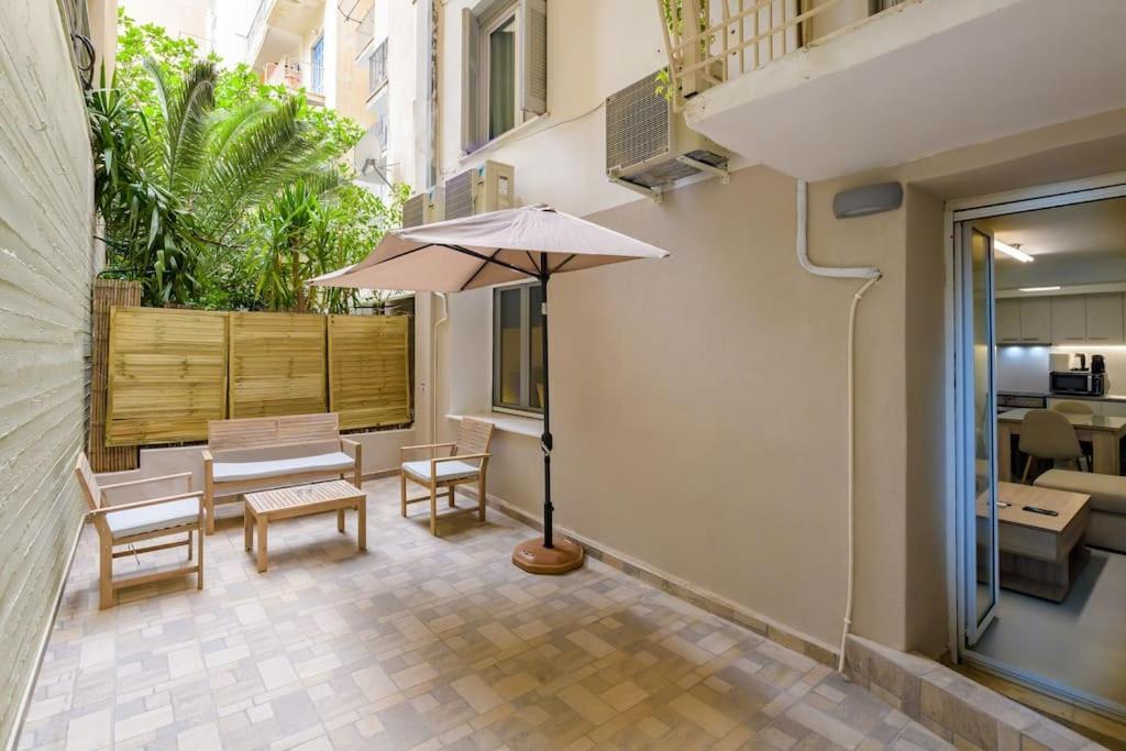 Beautiful Underground Nest With Prv Terrace Appartement
