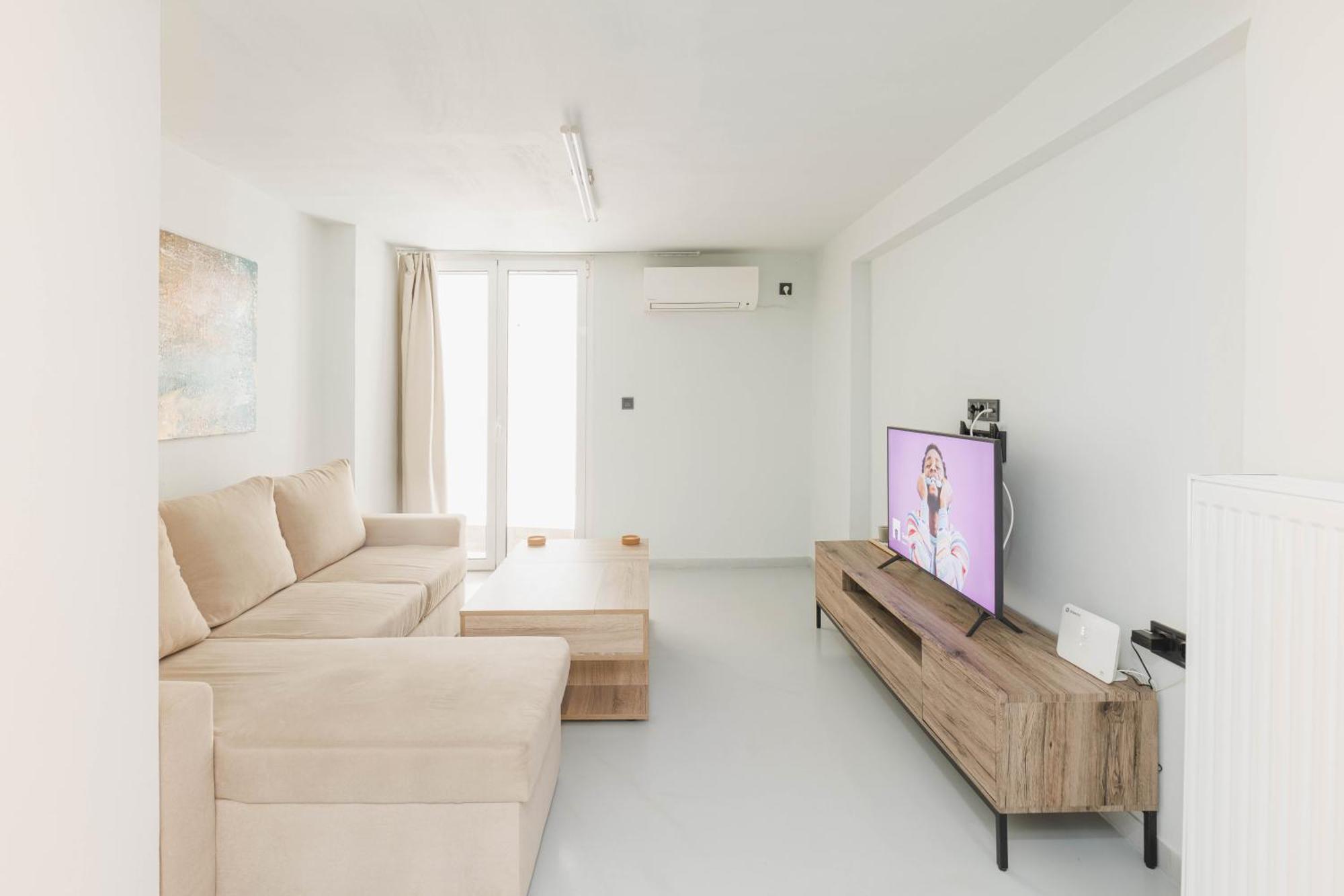 Beautiful Underground Nest With Prv Terrace Athens
