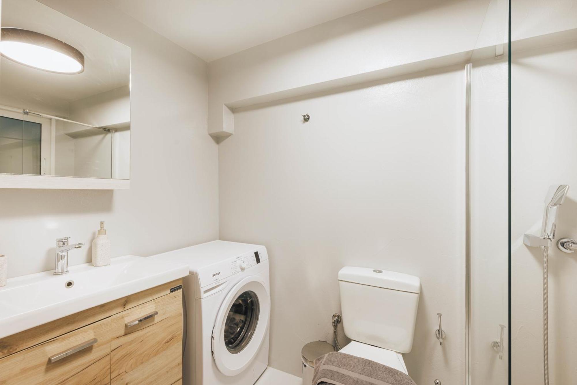 Beautiful Underground Nest With Prv Terrace * Athene