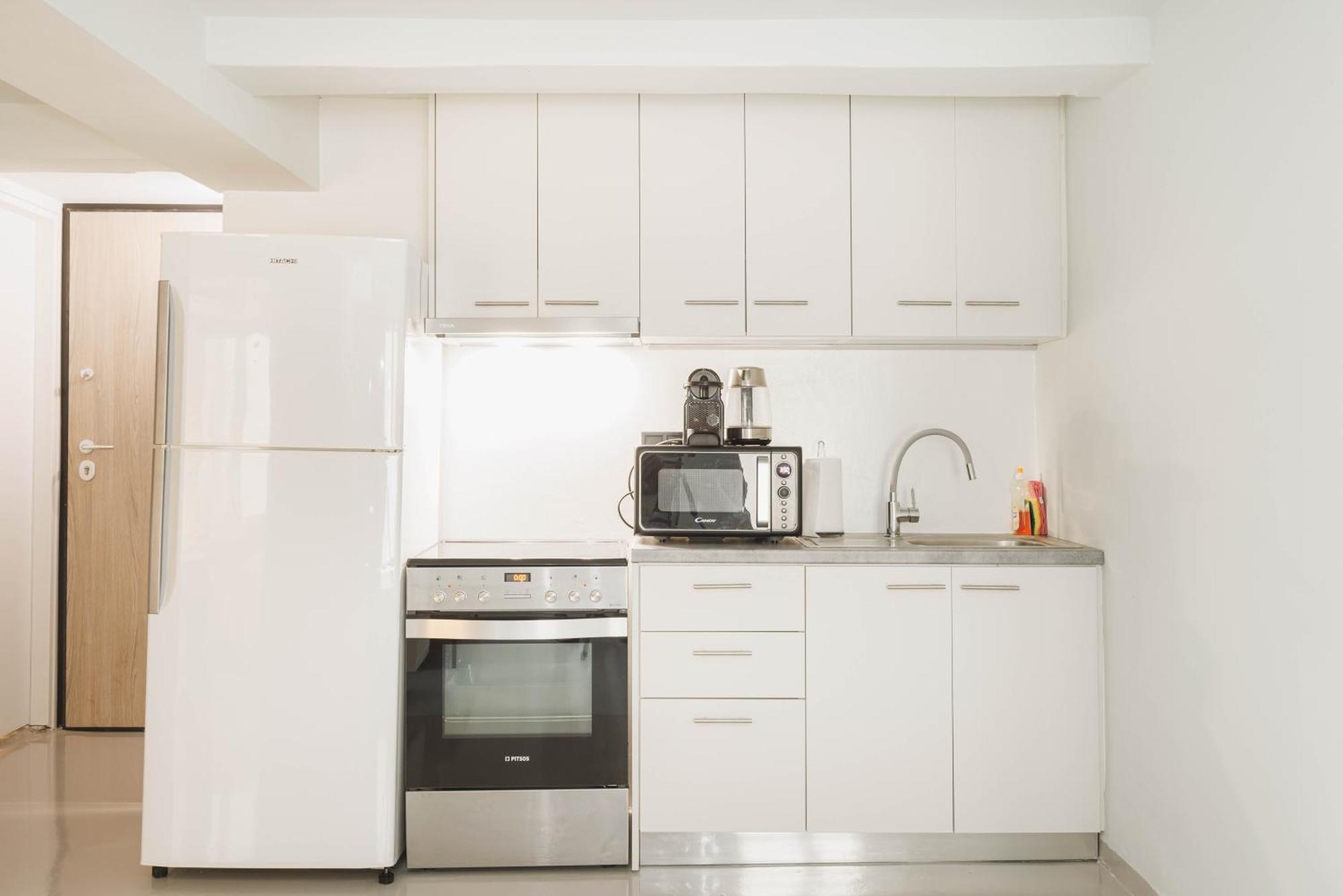 Beautiful Underground Nest With Prv Terrace * Athens